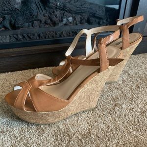 Brown wedges